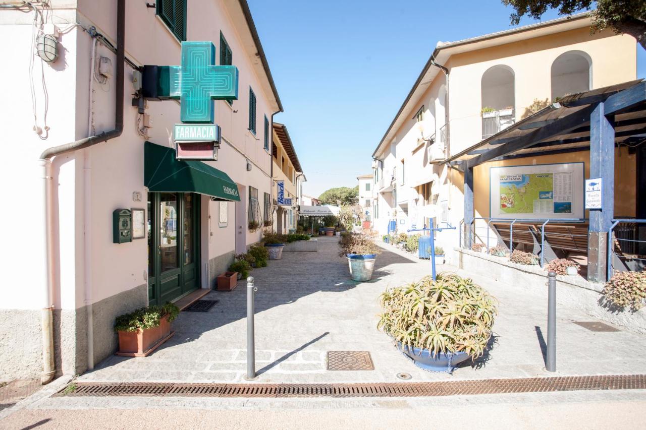Appartamento In Via Del Mare A Procchio Procchio  Bagian luar foto